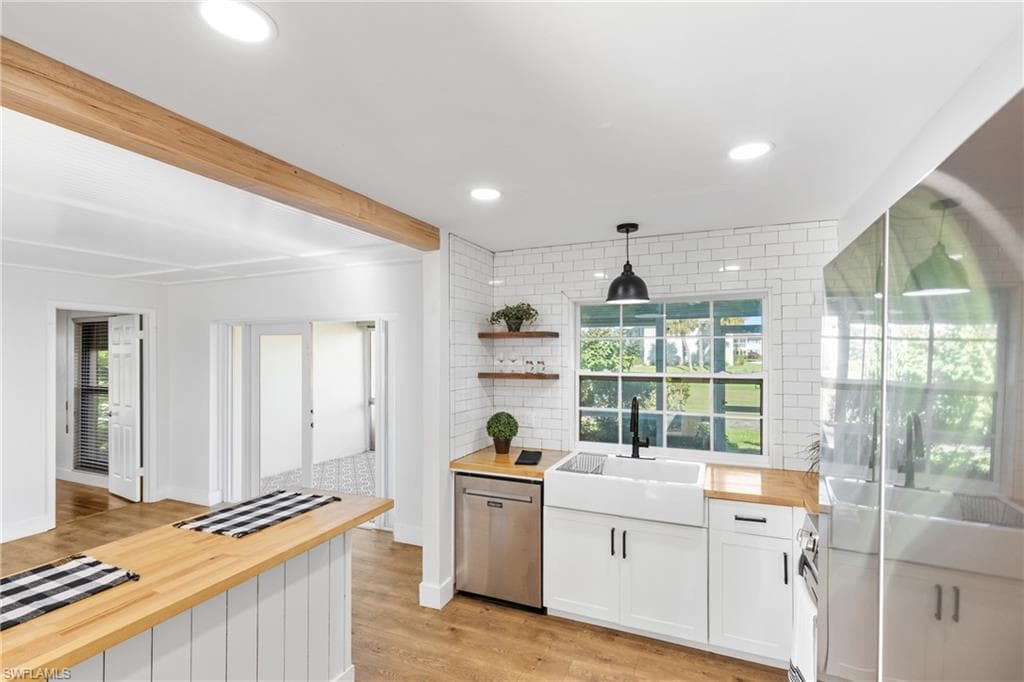 4000 Estero Bay Ln F25, Naples, FL 34112-8