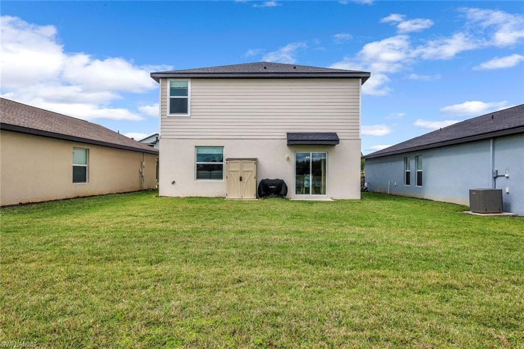 17812 Belforte Ct, North Fort Myers, FL 33917-23