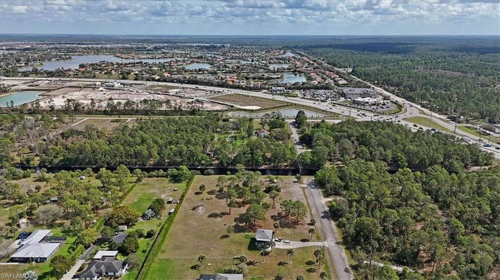 000 25th Ave NE, Naples, FL 34120-4