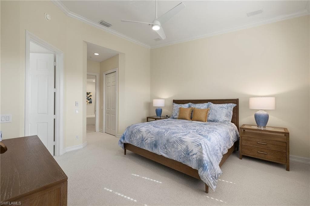 815 Bentwater Cir 203, Naples, FL 34108-11