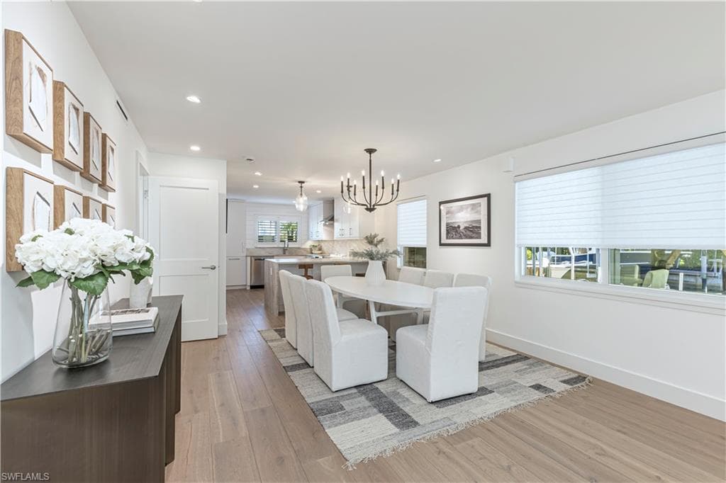 320 14th Ave S 320e, Naples, FL 34102-8