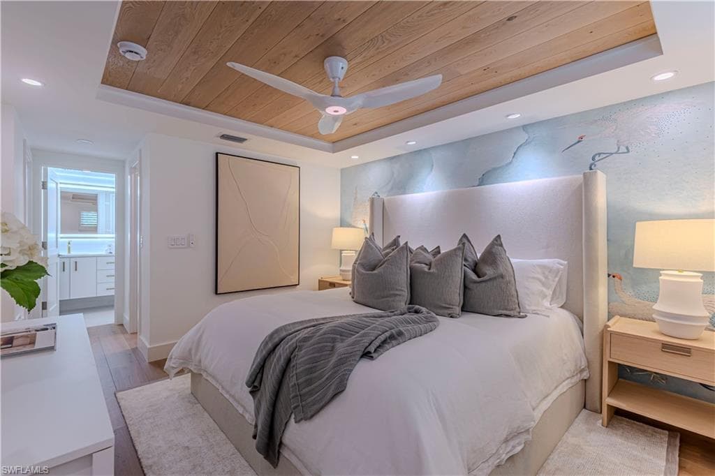 320 14th Ave S 320e, Naples, FL 34102-11