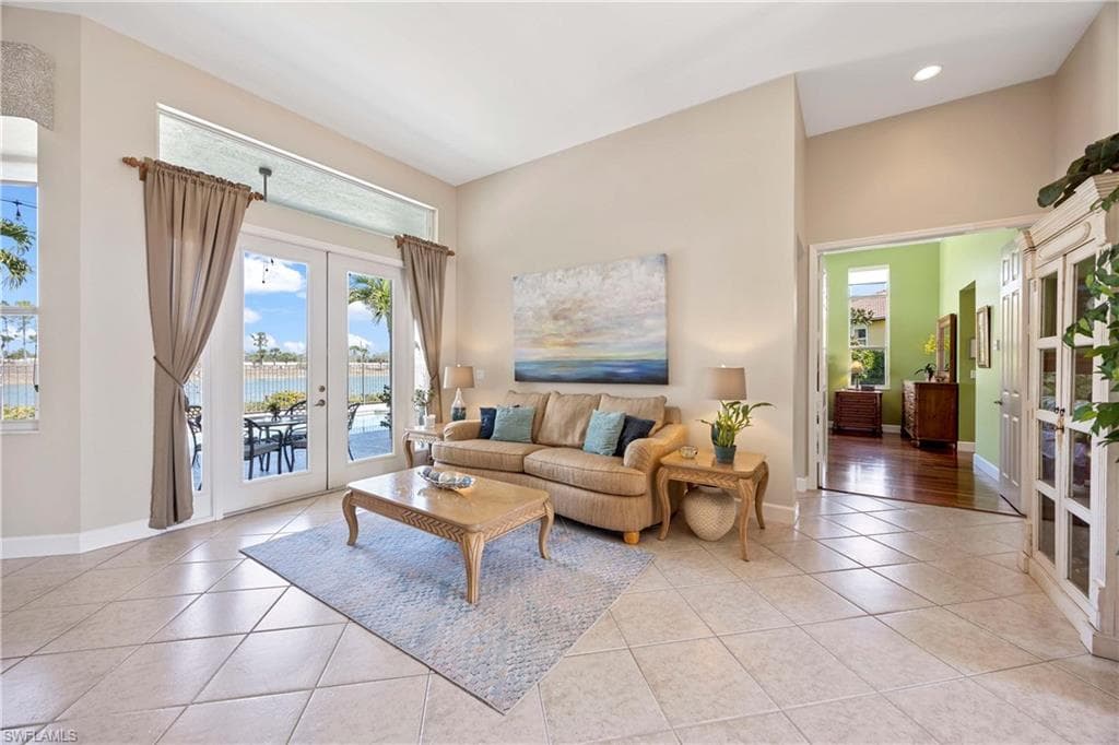 1095 Port Orange Way, Naples, FL 34120-9