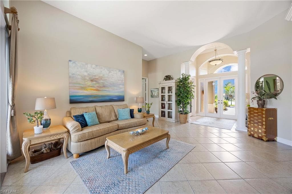 1095 Port Orange Way, Naples, FL 34120-10