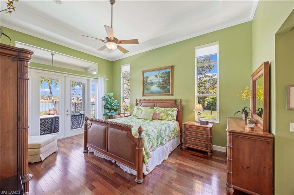 1095 Port Orange Way, Naples, FL 34120-21
