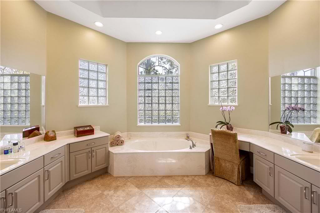1095 Port Orange Way, Naples, FL 34120-24