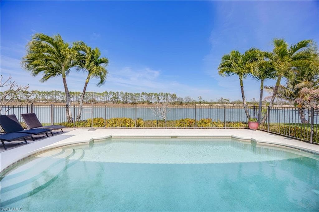 1095 Port Orange Way, Naples, FL 34120-32