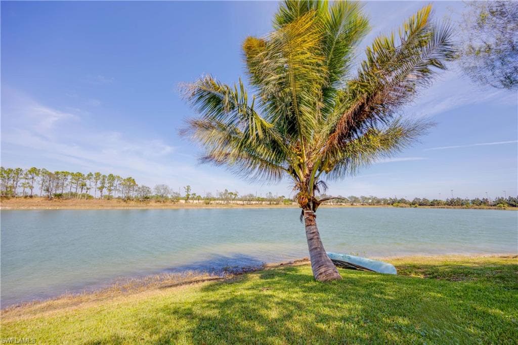 1095 Port Orange Way, Naples, FL 34120-38