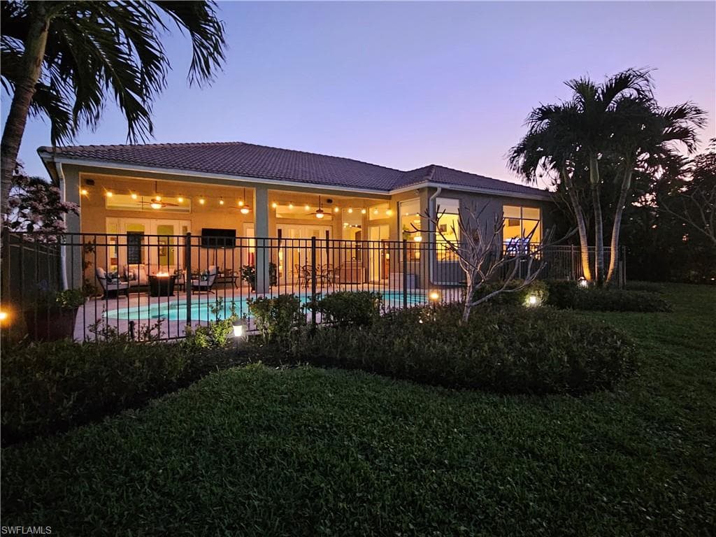 1095 Port Orange Way, Naples, FL 34120-48