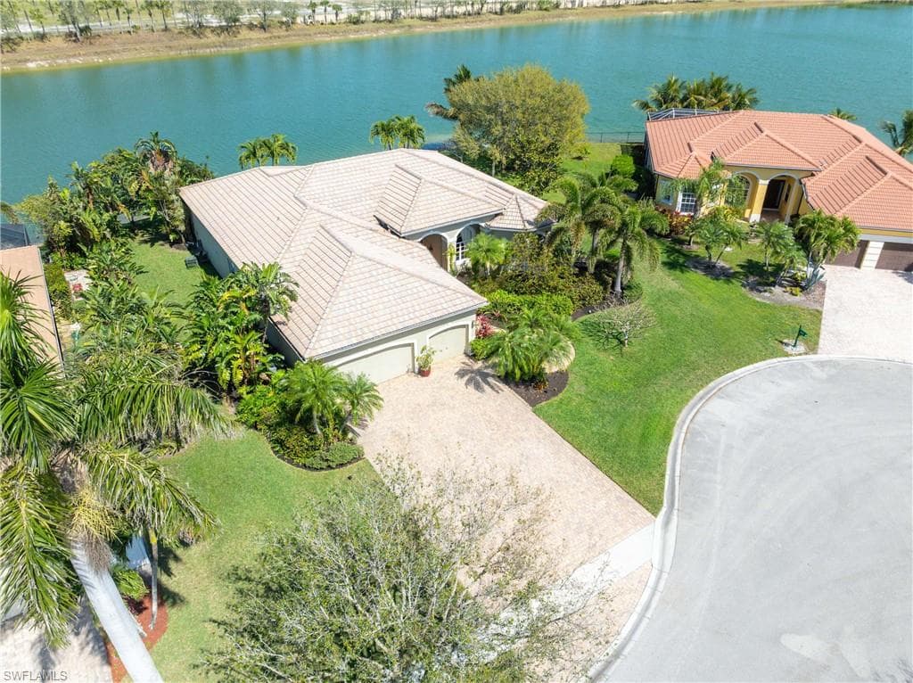 1095 Port Orange Way, Naples, FL 34120-4