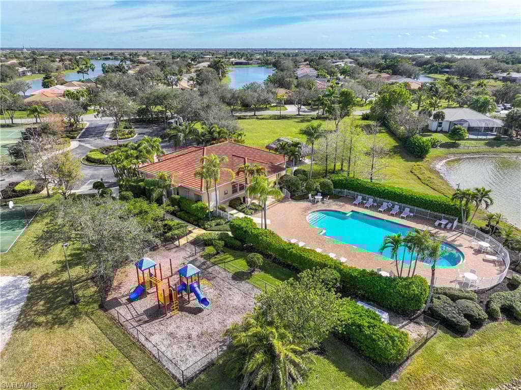 1095 Port Orange Way, Naples, FL 34120-49