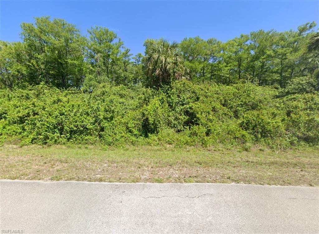 Xxx 16th Ave NE, Naples, FL 34120-2