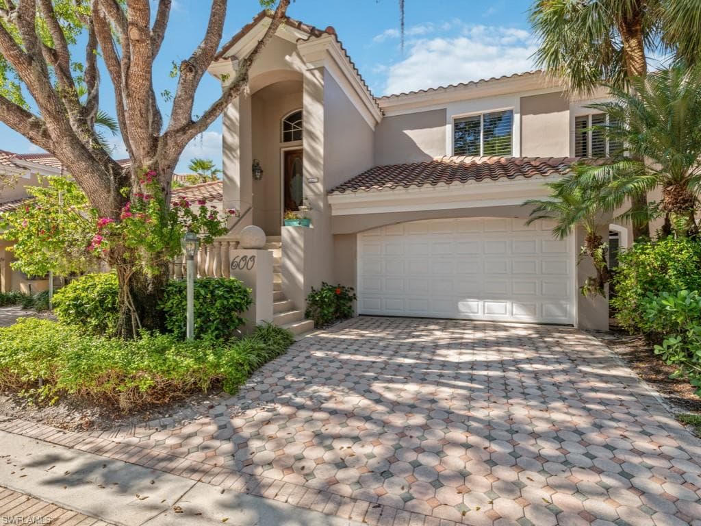 600 Via Mezner 1502, Naples, FL 34108-2