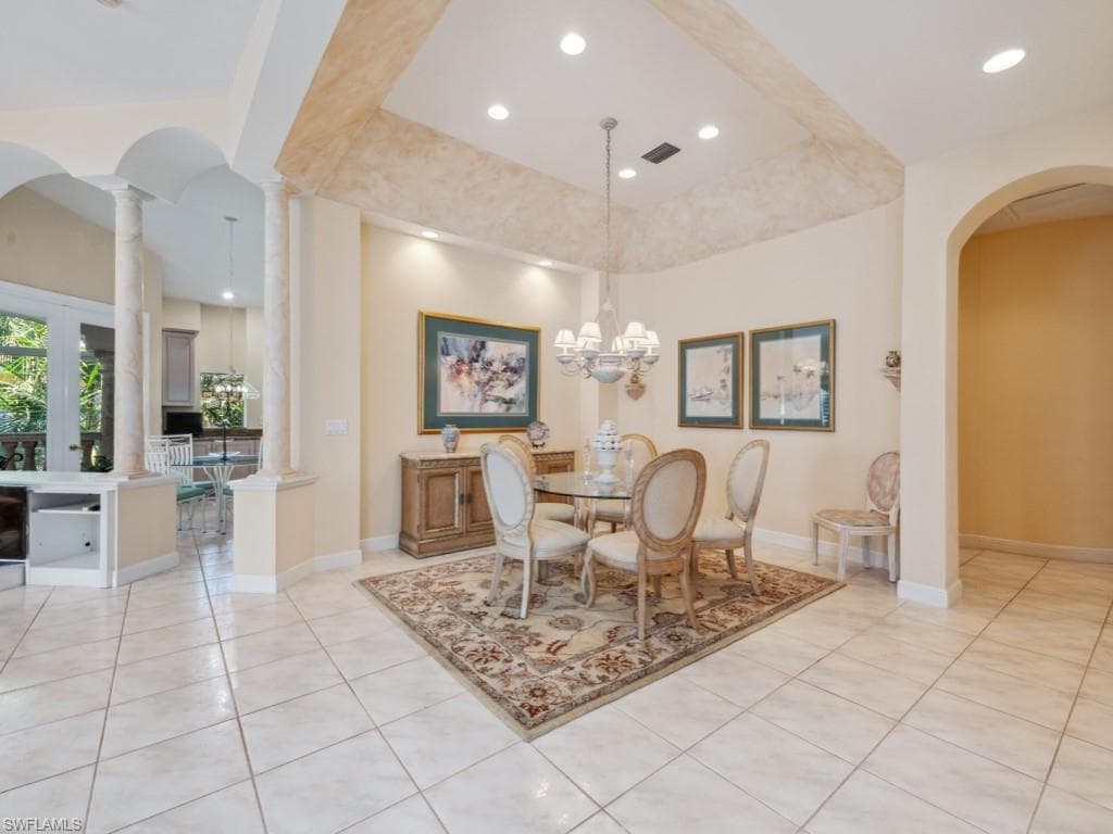 600 Via Mezner 1502, Naples, FL 34108-5