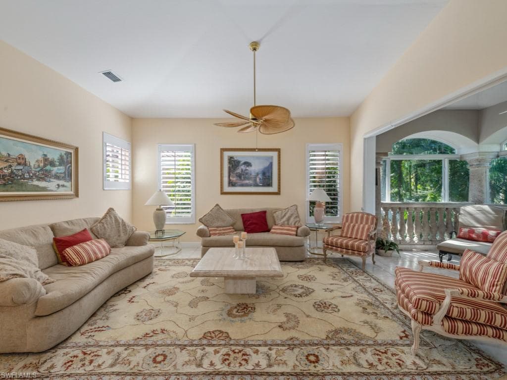 600 Via Mezner 1502, Naples, FL 34108-7