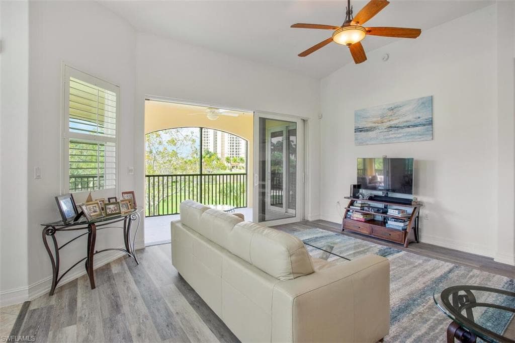 1277 Rialto Way 201, Naples, FL 34114-16