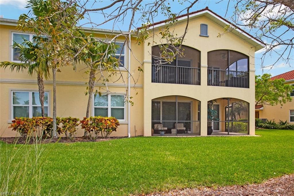 1277 Rialto Way 201, Naples, FL 34114-4