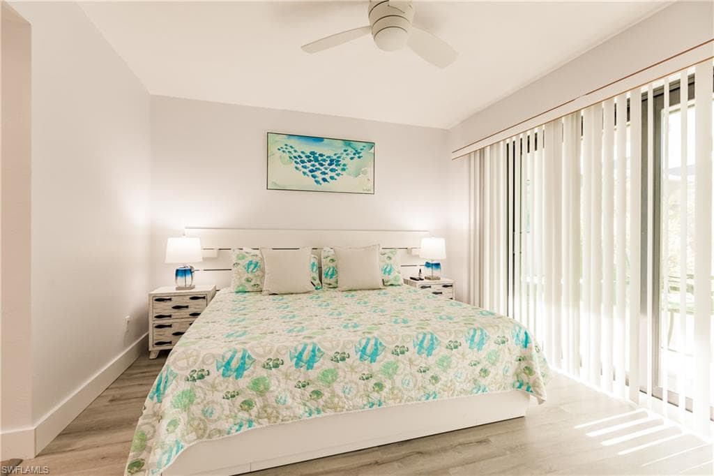 600 Neapolitan Way 152, Naples, FL 34103-8
