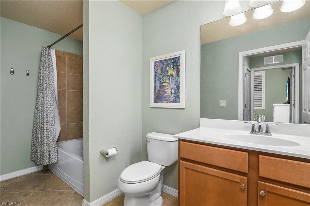 9723 Acqua Ct 315, Naples, FL 34113-21