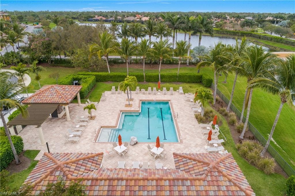9723 Acqua Ct 315, Naples, FL 34113-32