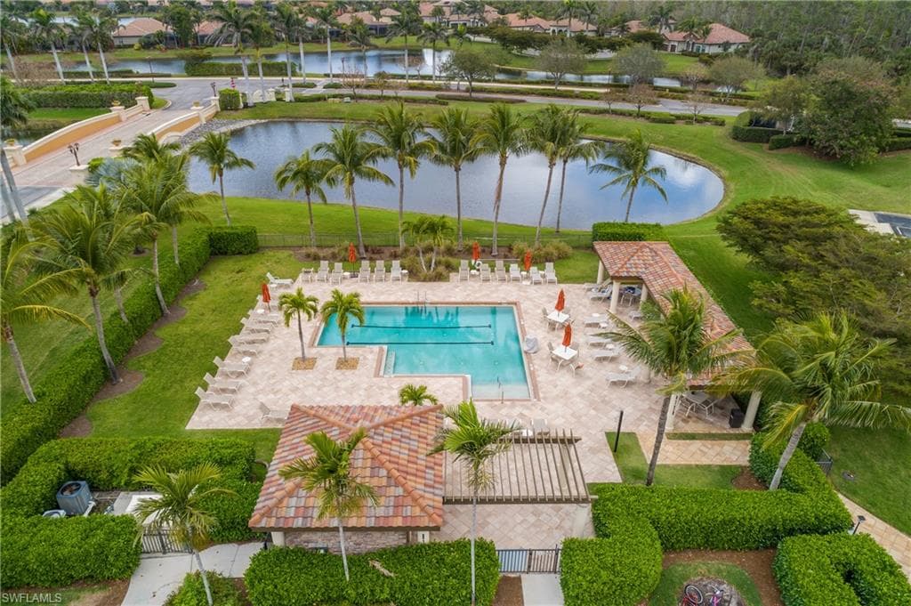 9723 Acqua Ct 315, Naples, FL 34113-33