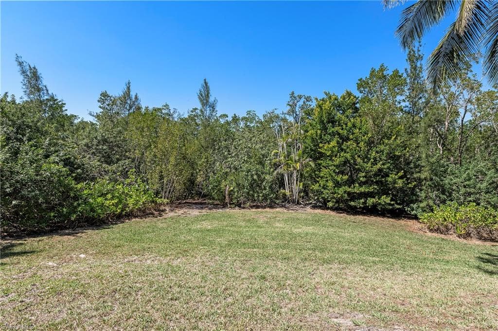 3021 Sandpiper Bay Cir E101, Naples, FL 34112-17