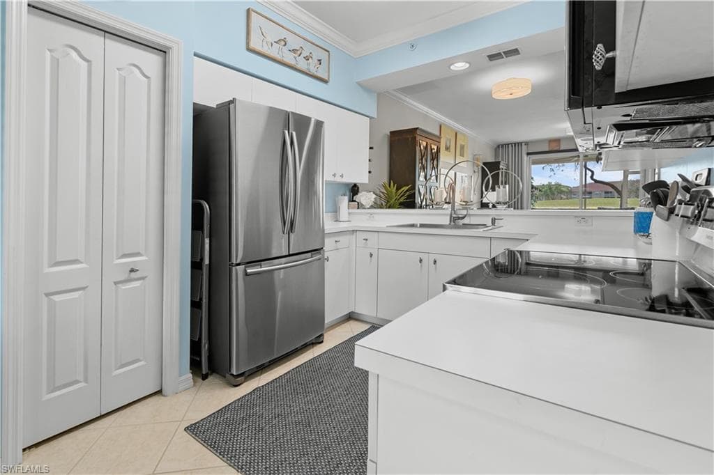 2690 Cypress Trace Cir 3214, Naples, FL 34119-4