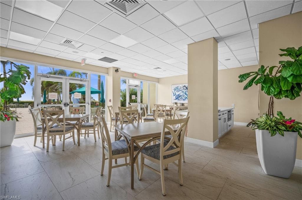 140 Seaview Ct 302n, Marco Island, FL 34145-30