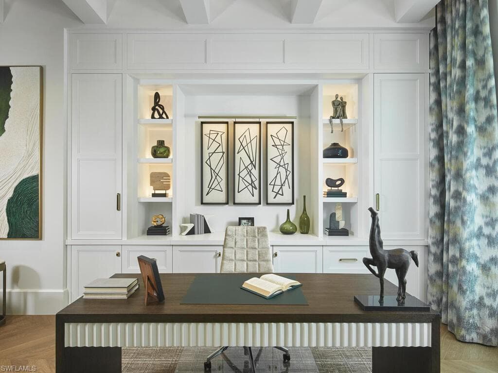 2075 Gordon Dr E, Naples, FL 34102-14