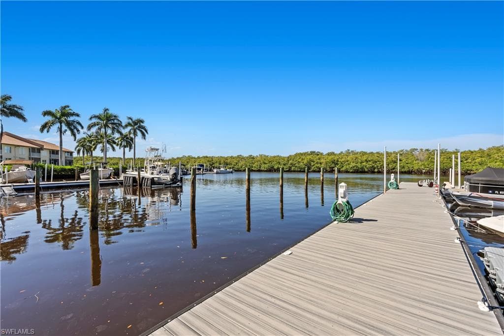 182 Newport Dr 1003, Naples, FL 34114-30
