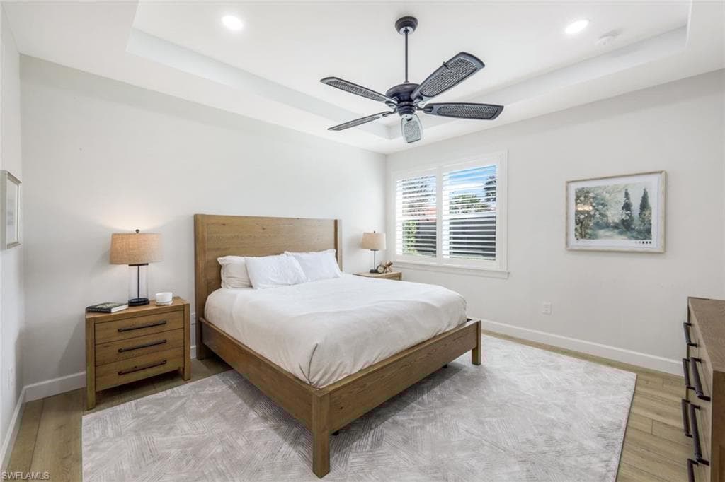 9308 Fieldstone Ln, Naples, FL 34120-17