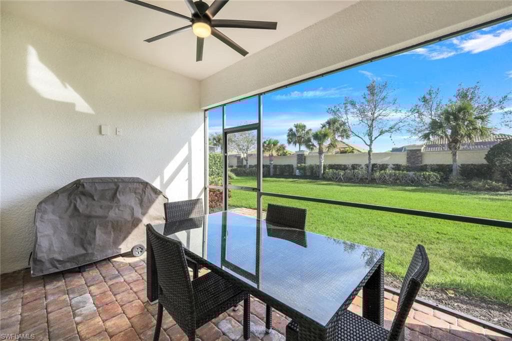 9308 Fieldstone Ln, Naples, FL 34120-25