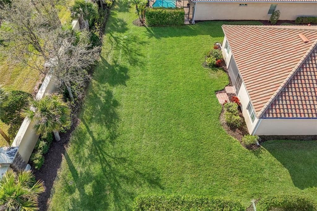 9308 Fieldstone Ln, Naples, FL 34120-26