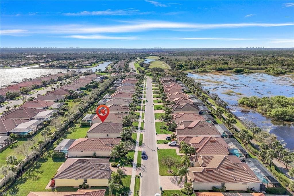 9308 Fieldstone Ln, Naples, FL 34120-32