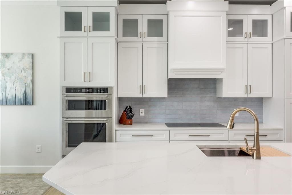 9308 Fieldstone Ln, Naples, FL 34120-6