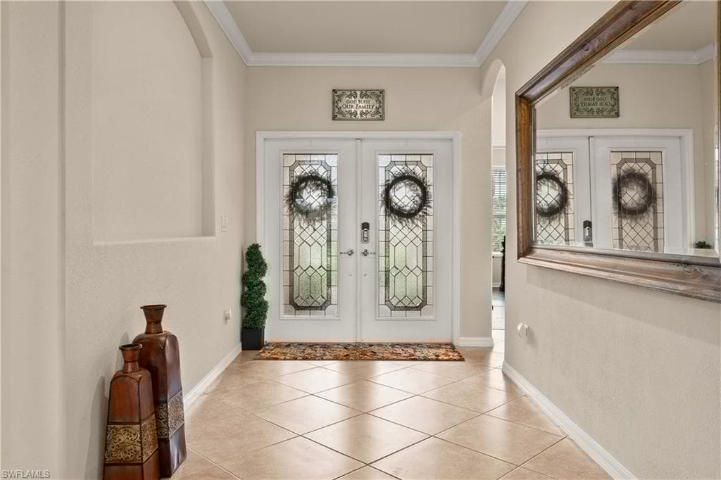 2290 Vermont Ln, Naples, FL 34120-4