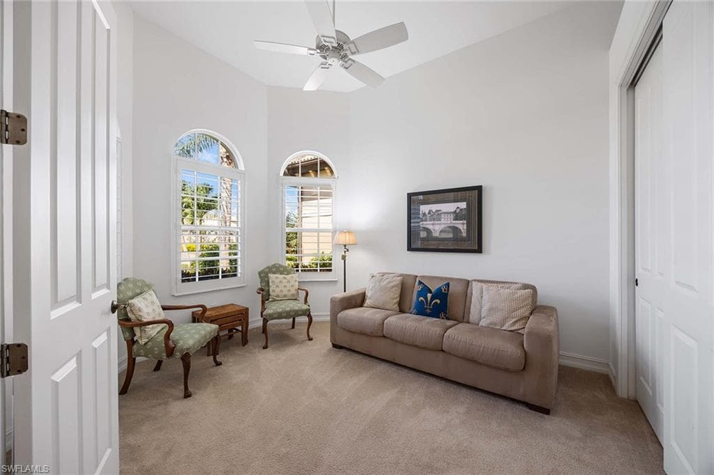 6574 Caldecott Dr, Naples, FL 34113-19