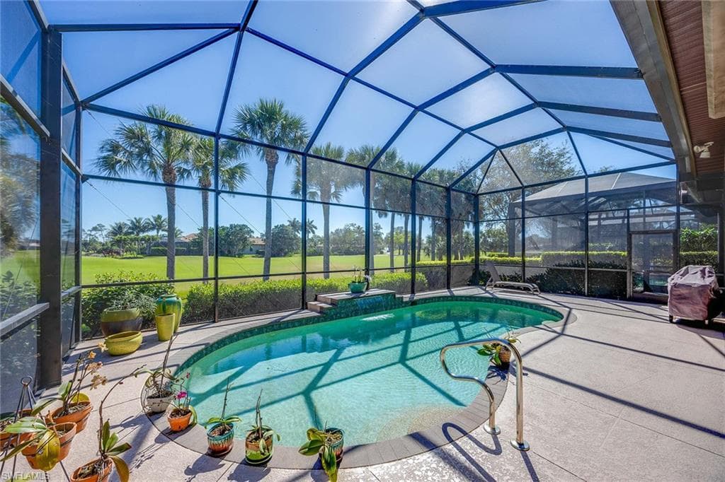 6574 Caldecott Dr, Naples, FL 34113-24
