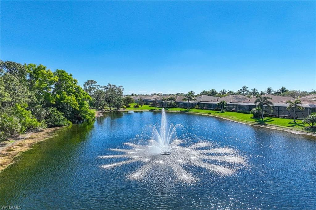 6574 Caldecott Dr, Naples, FL 34113-31