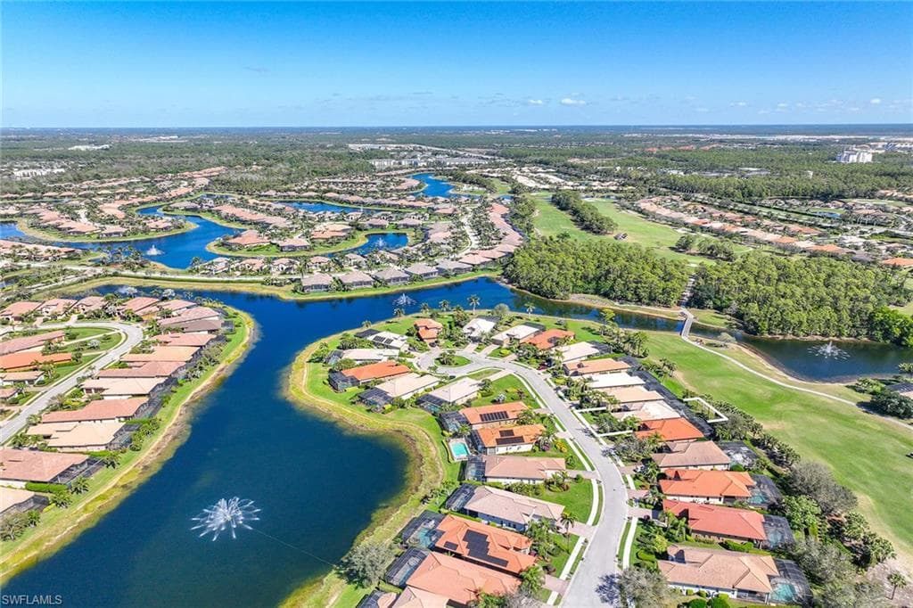 6574 Caldecott Dr, Naples, FL 34113-6
