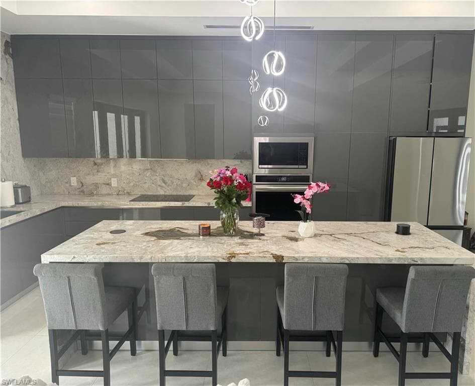 4067 33rd Ave NE, Naples, FL 34120-11
