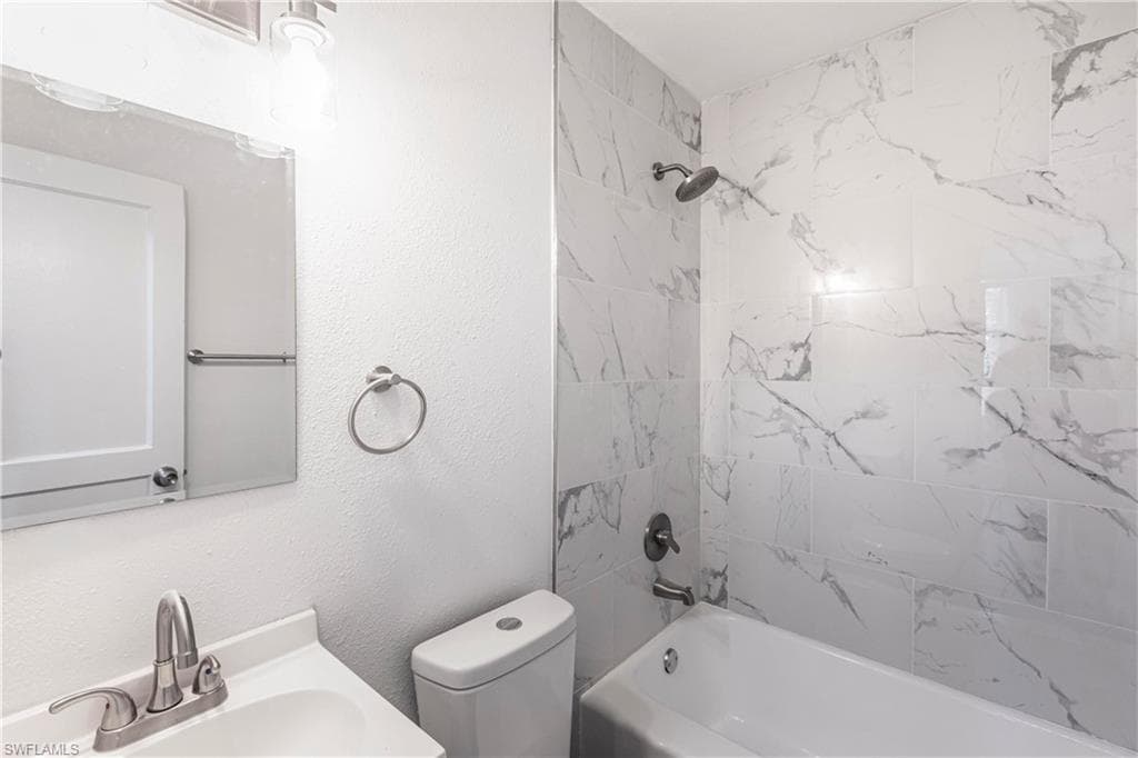2217 Dora St, Fort Myers, FL 33901-11