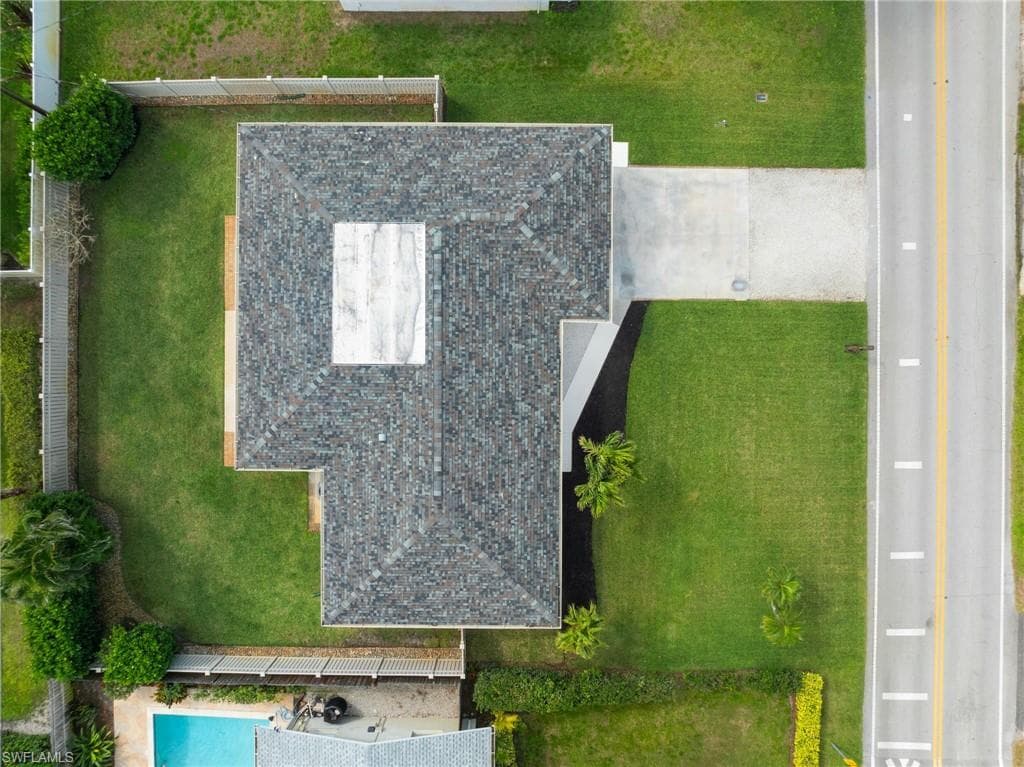 1252 Pompei Ln, Naples, FL 34103-33