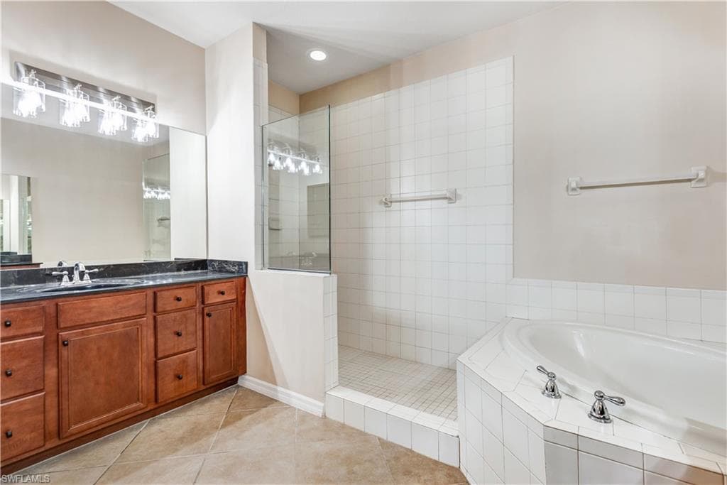 12866 Carrington Cir 202, Naples, FL 34105-16