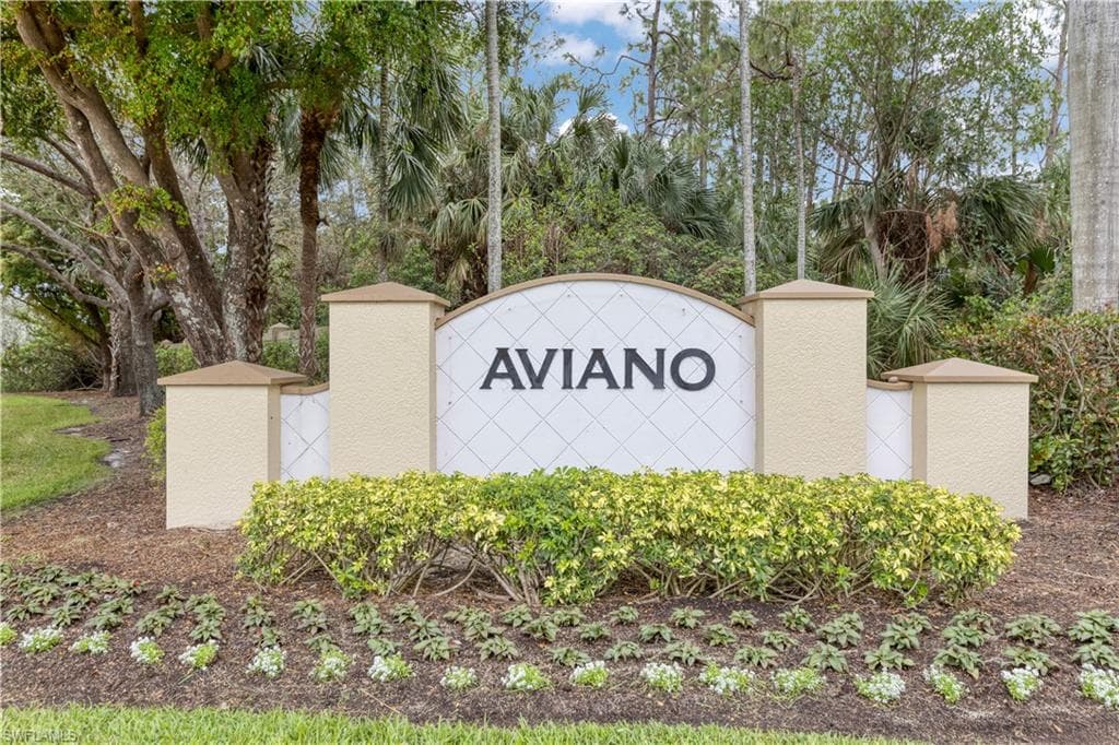 12866 Carrington Cir 202, Naples, FL 34105-31