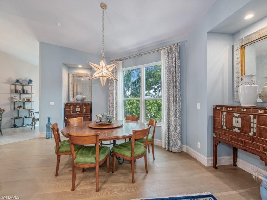 247 Colonade Cir, Naples, FL 34103-13