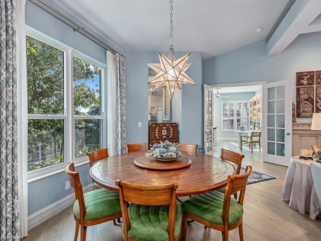 247 Colonade Cir, Naples, FL 34103-14