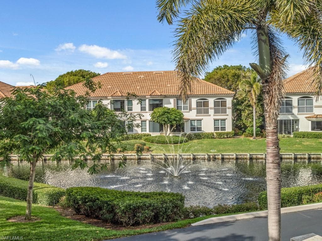 247 Colonade Cir, Naples, FL 34103-28