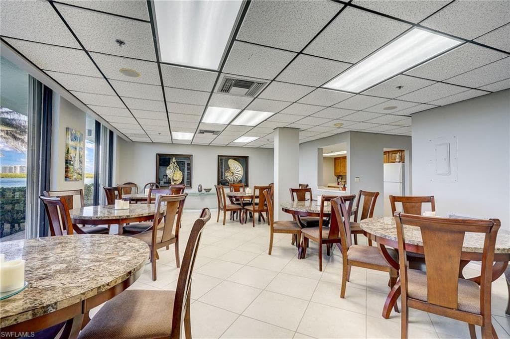 17 Bluebill Ave 1103, Naples, FL 34108-19