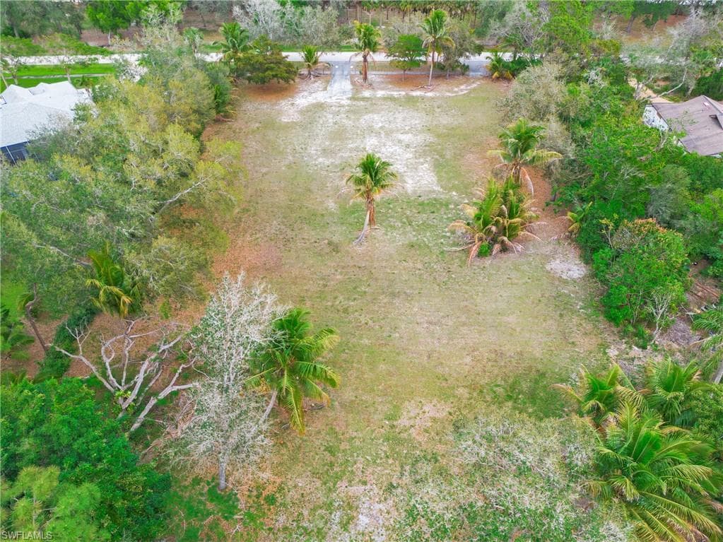 172 Hickory Rd, Naples, FL 34108-22